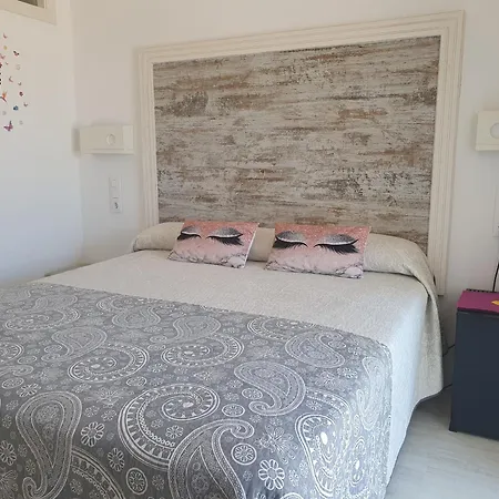 Hostal Mi Campaña Dénia Exterior foto